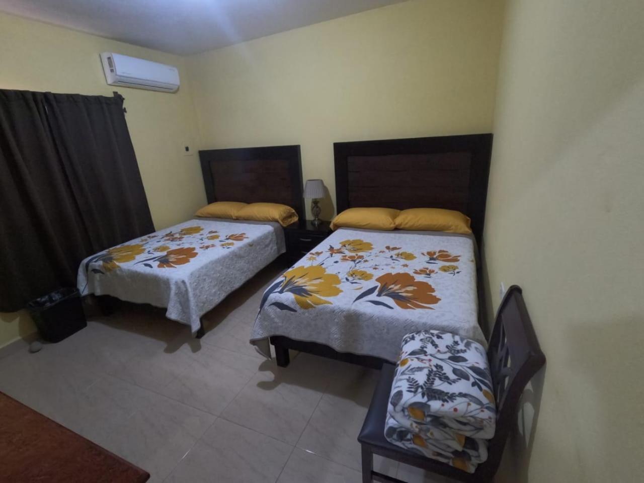 Hotel Prado'S Puerto San Carlos Ngoại thất bức ảnh
