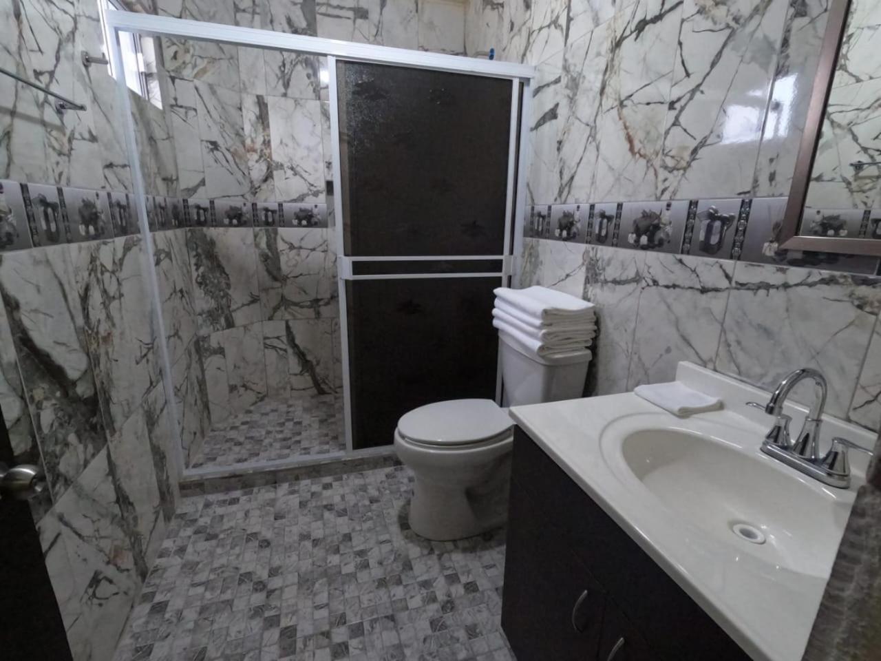 Hotel Prado'S Puerto San Carlos Ngoại thất bức ảnh